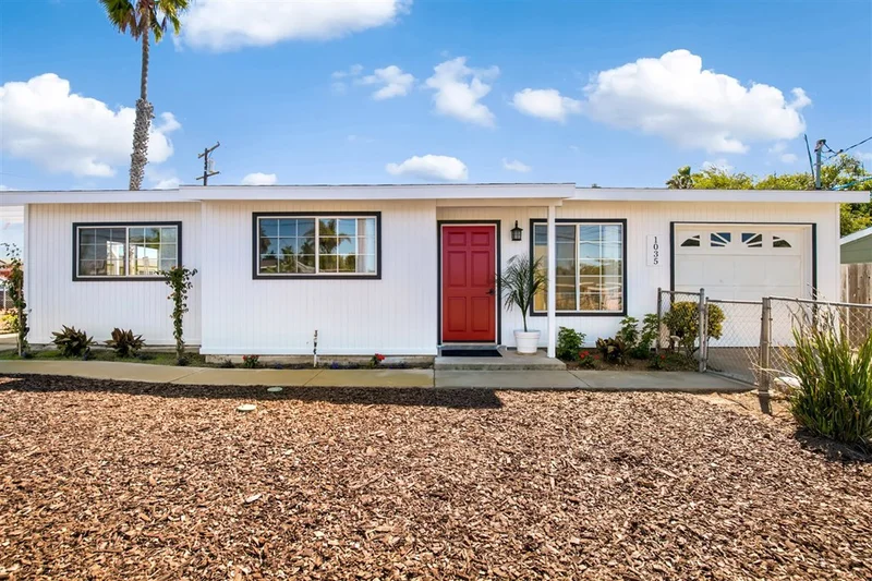 1035 Capistrano Dr, Oceanside, CA 92058