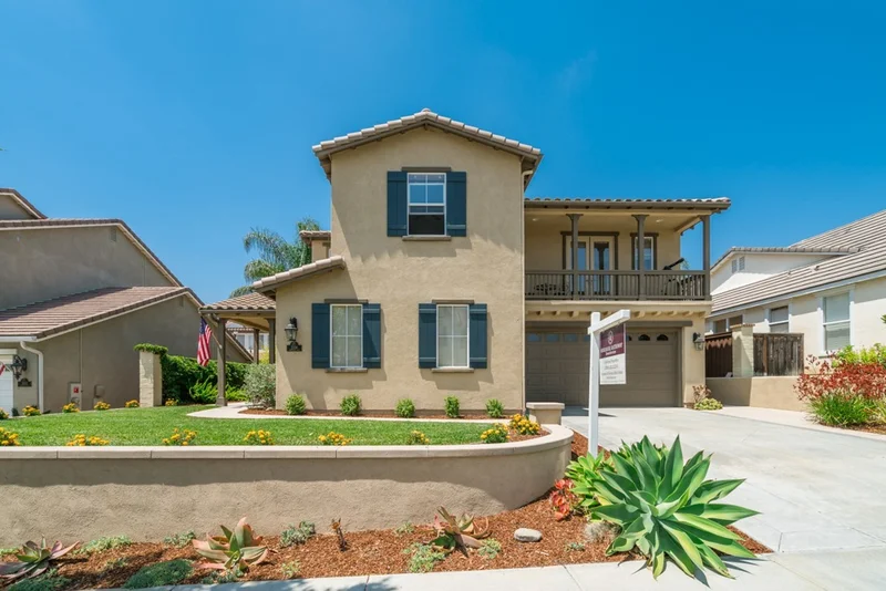 2556 Ingleton Avenue, Carlsbad, CA 92009