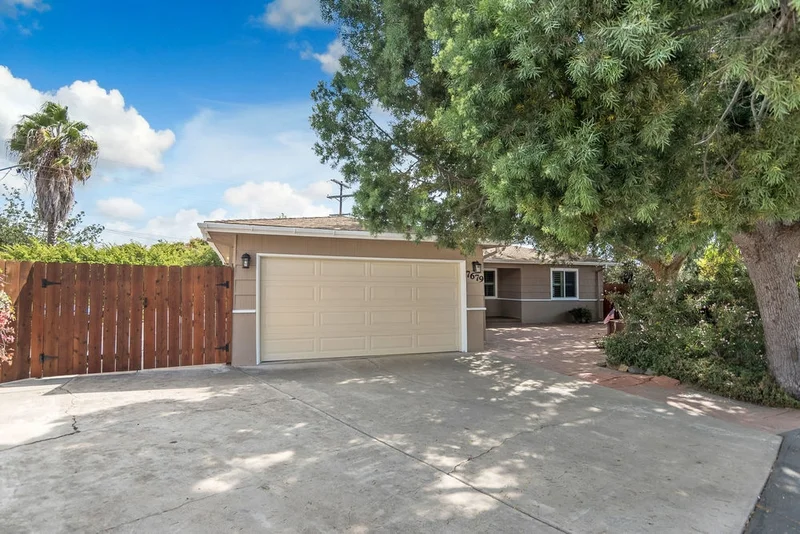 7679 Circle Dr, Lemon Grove, CA 91945