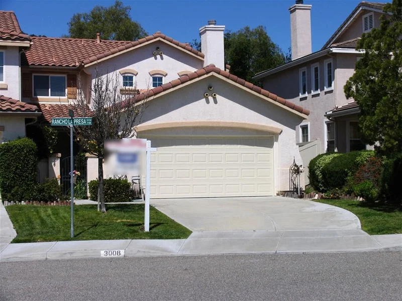 3008 Rancho La Presa, Carlsbad, CA 92009