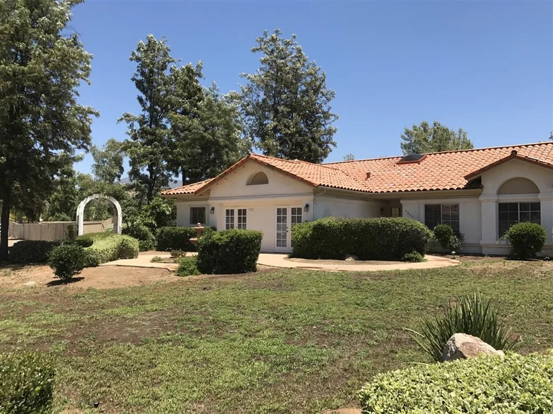 9055 Hunter Pass, Alpine, CA 91901