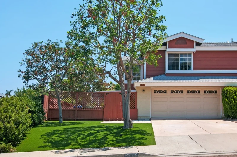 8571 Dortha Court, Santee, CA 92071
