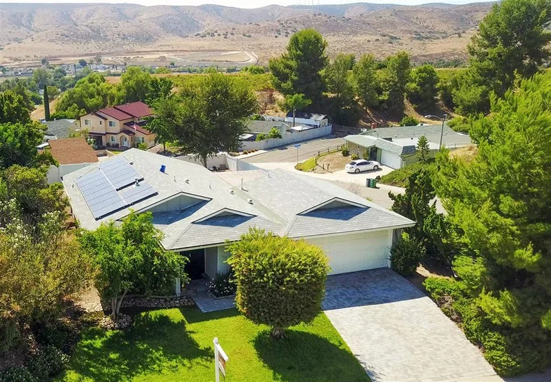 10218 Swanton Drive, Santee, CA 92071