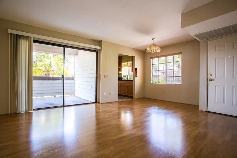 8512 Summerdale Rd #39, San Diego, CA 92126