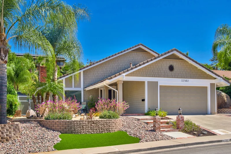 12562 Perla Ct., San Diego, CA 92128