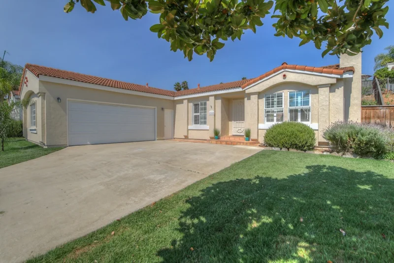 2268 Dante Terrace, Vista, CA 92084