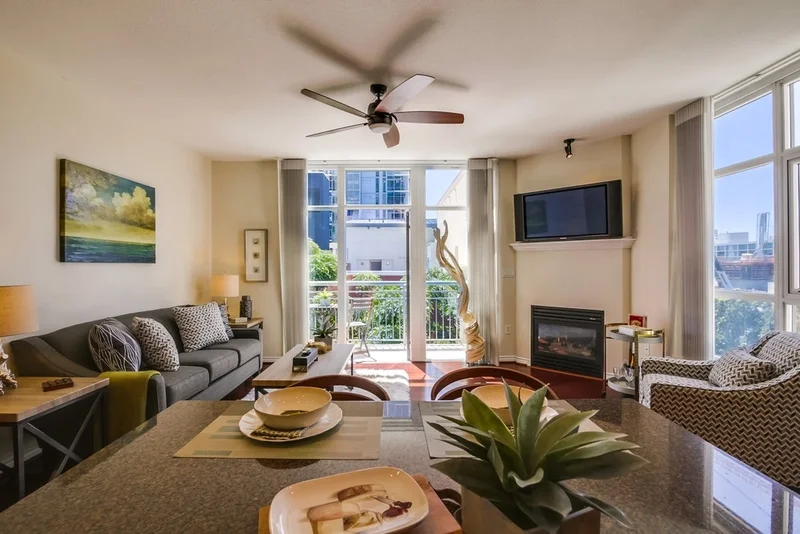 1240 India St #516, San Diego, CA 92101