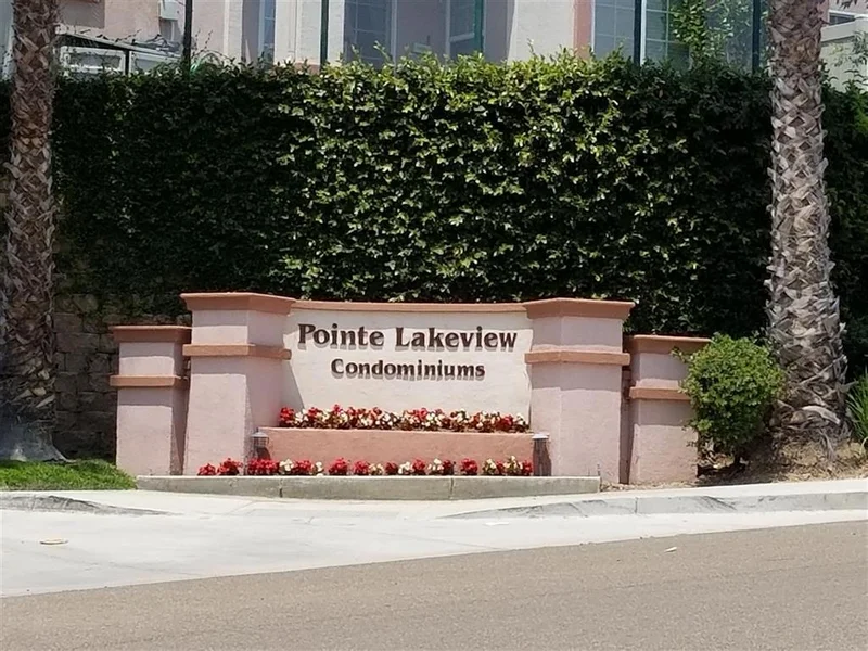 2724 Lake Pointe Dr #240, Spring Valley, CA 91977