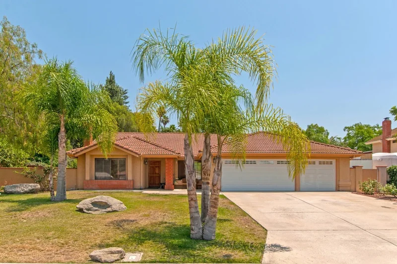 773 Chateau, Escondido, CA 92029