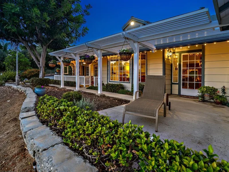 1018 Ranger Rd, Fallbrook, CA 92028