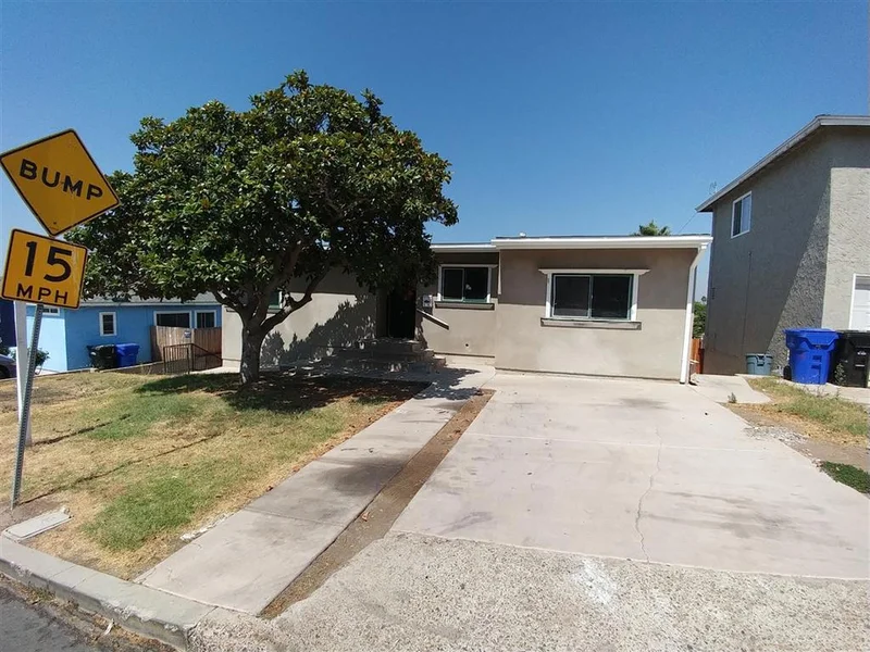 5456 Encina Dr, San Diego, CA 92114