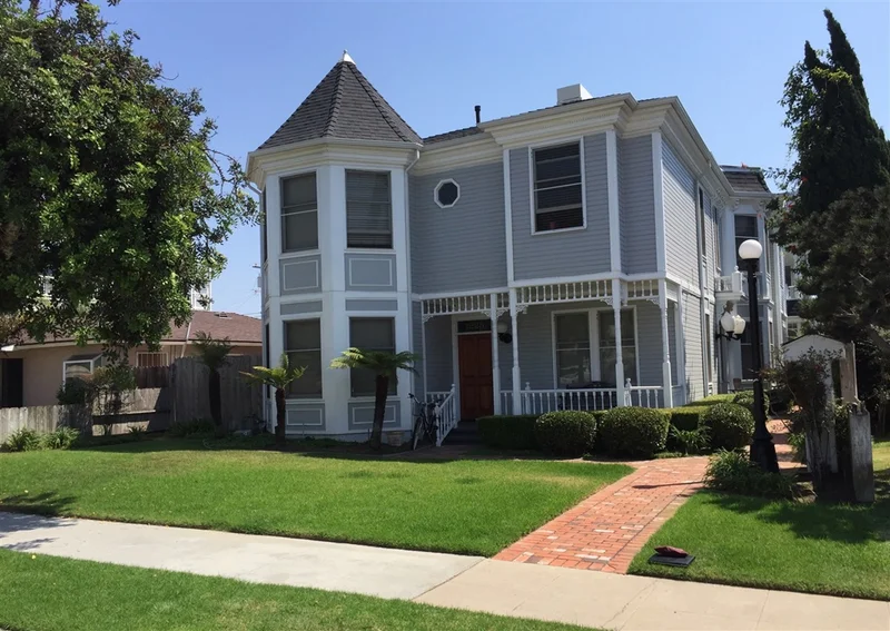 1227 Reed Ave, San Diego, CA 92109