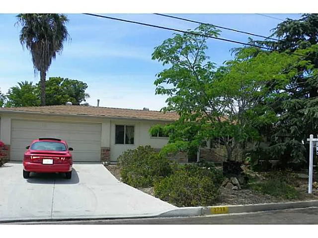 2738 Myra Street, Lemon Grove, CA 91945