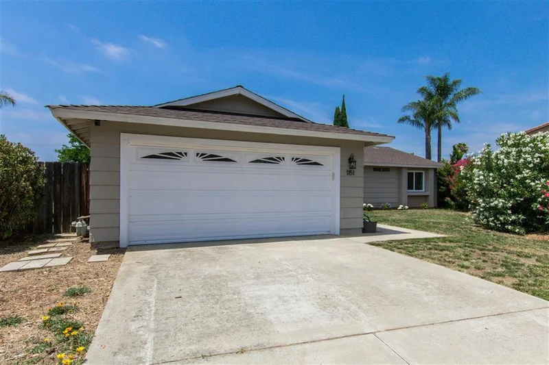 1151 Viking Pl, Escondido, CA 92027