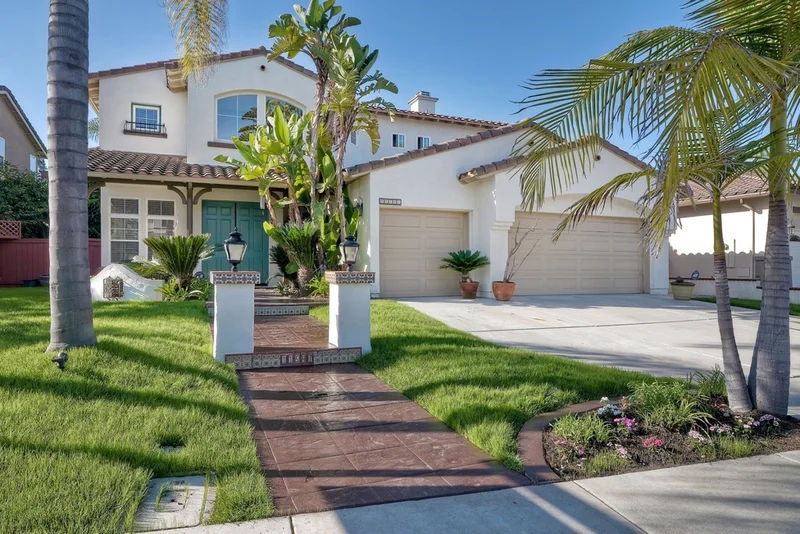 11547 Quinalt Point, San Diego, CA 92131