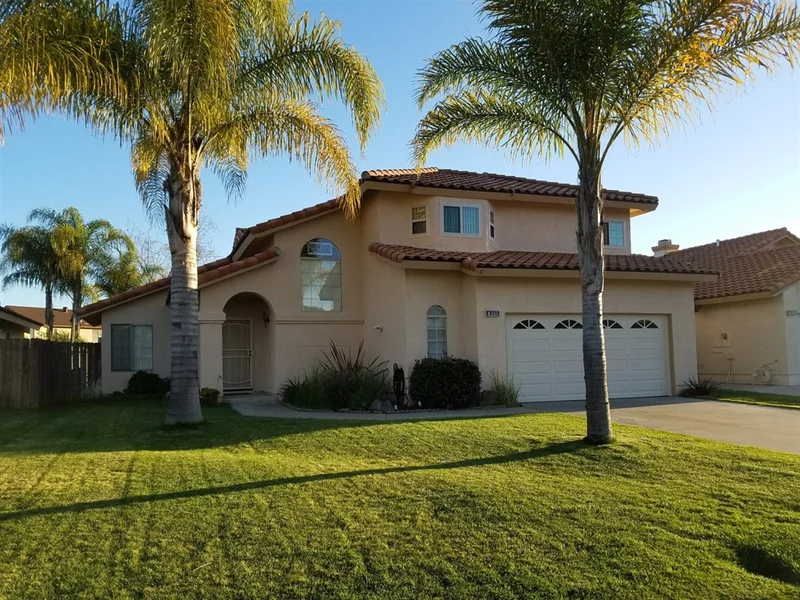 4555 Coronado Dr, Oceanside, CA 92057