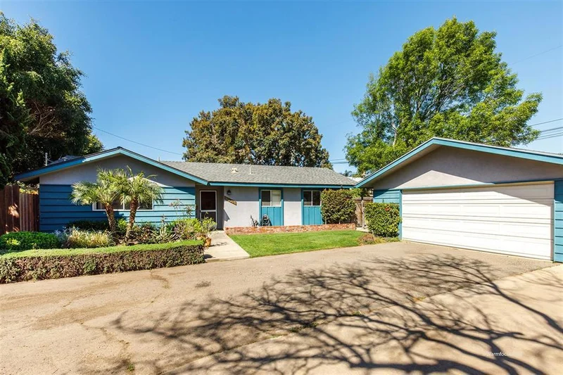 1030 Hermes, Encinitas, CA 92024