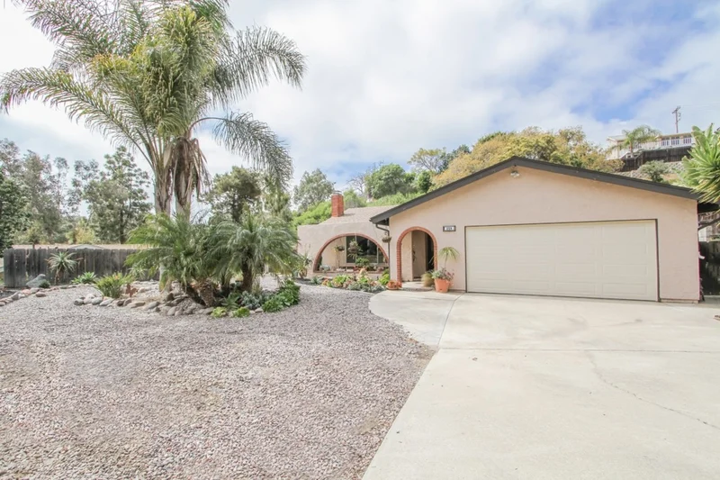 259 Loma Alta Dr., Oceanside, CA 92054