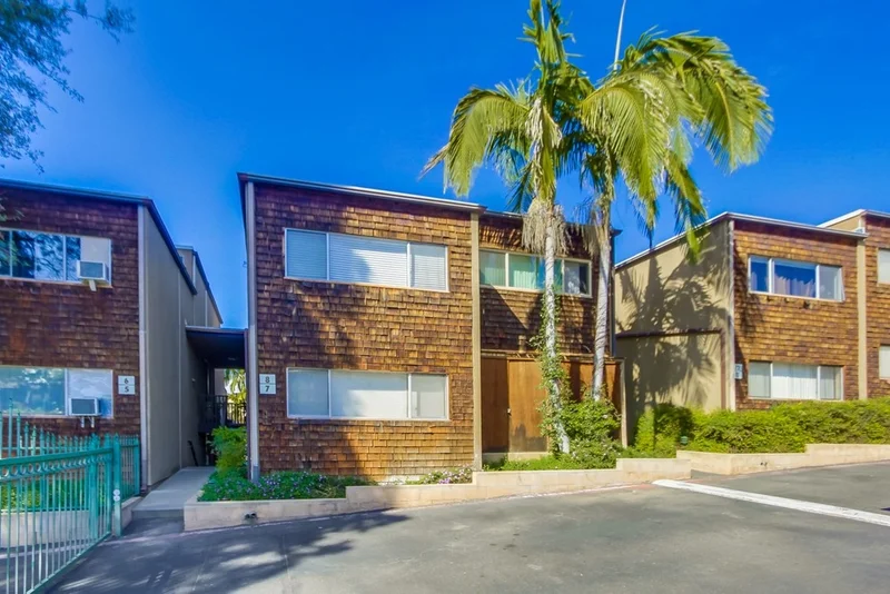 4545 Collwood #8, San Diego, CA 92115