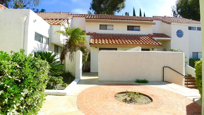 4558 Villas Dr., Bonita, CA 91902