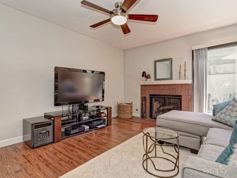 10011 Paseo Montril, San Diego, CA 92129