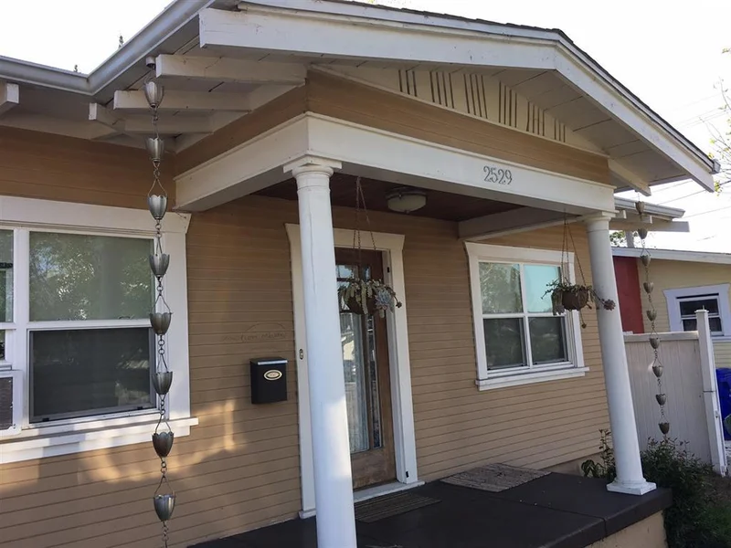 2529 Monroe Avenue, San Diego, CA 92116
