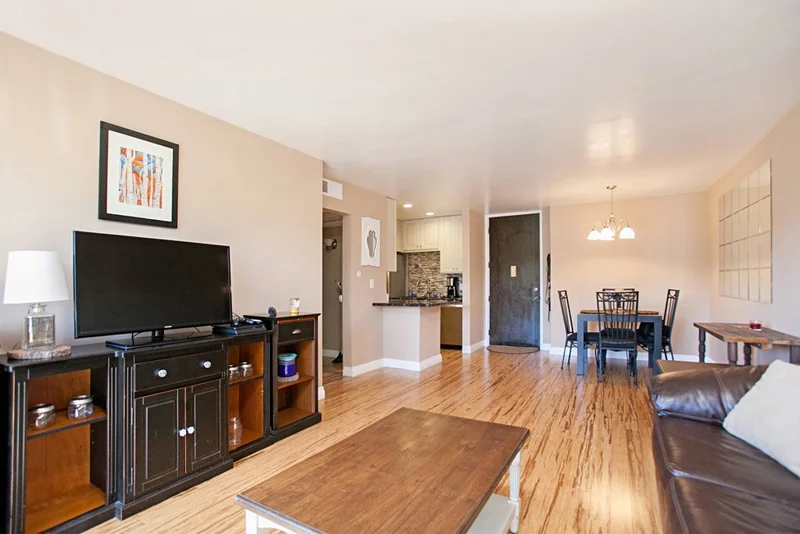 6202 Friars Road #204, San Diego, CA 92108