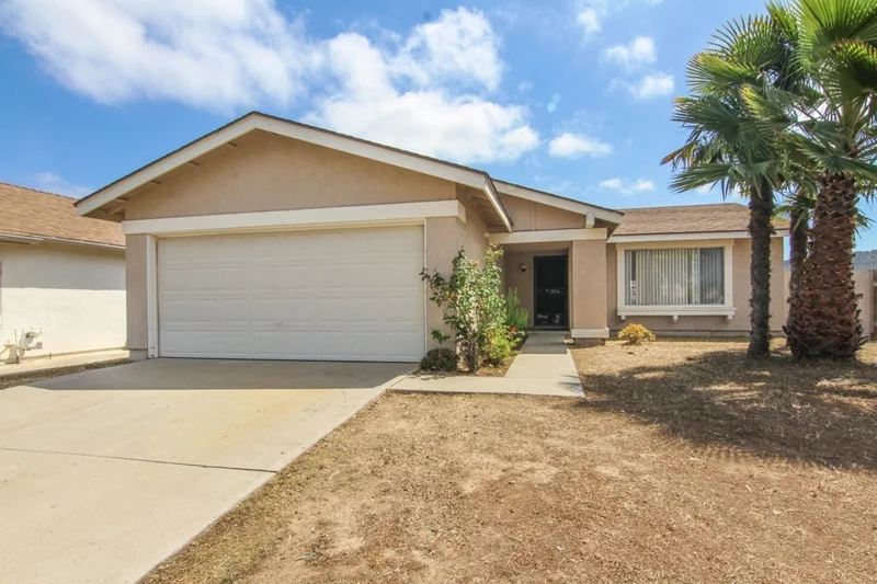 9001 Danube Ln, San Diego, CA 92126