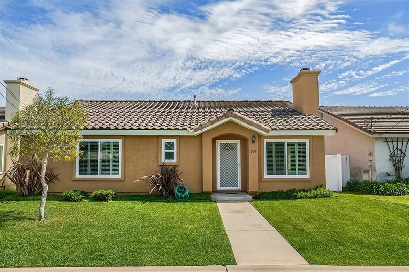 909 Connecticut, Imperial Beach, CA 91932