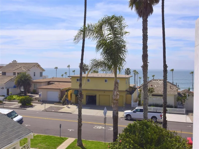 910 Pacific St #29, Oceanside, CA 92054