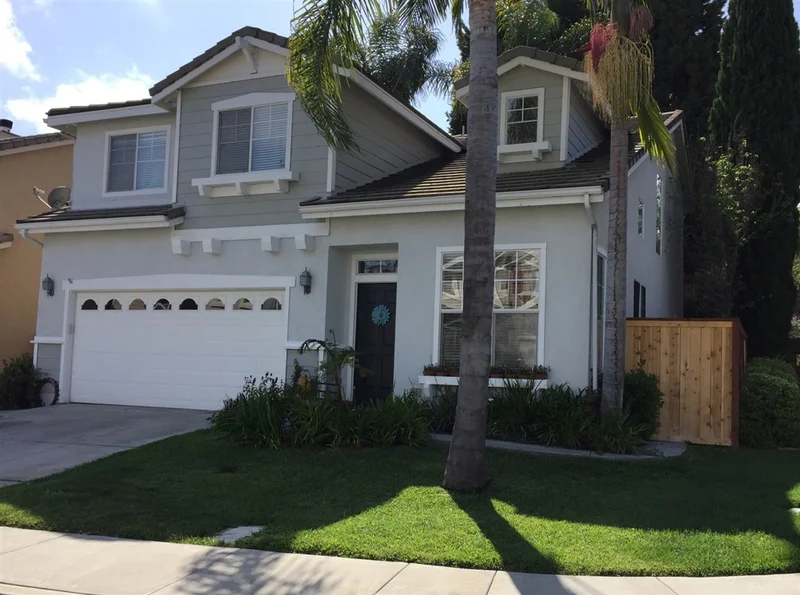 7733 Corte Marin, Carlsbad, CA 92009