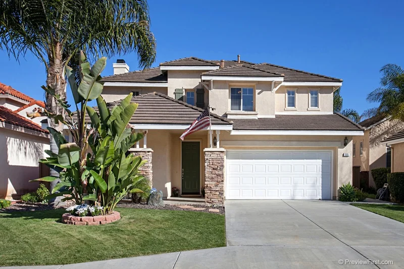 555 Golf Glen Drive, San Marcos, CA 92069
