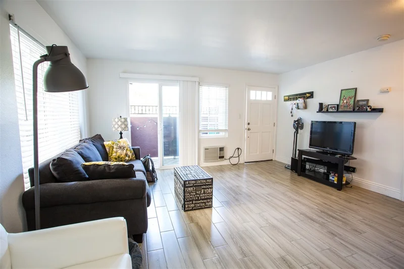 10280 Maya Linda Rd #64, San Diego, CA 92126
