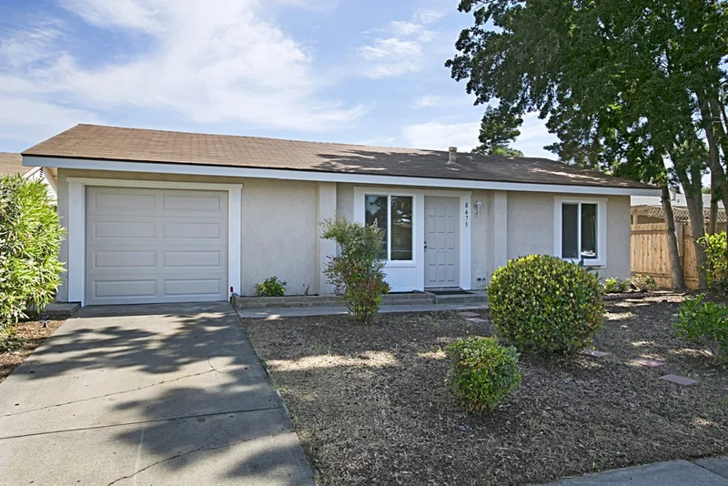8475 Jade Coast Dr., San Diego, CA 92126
