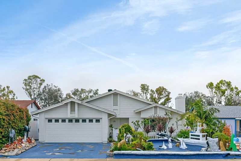 10065 Baffin Dr, San Diego, CA 92126
