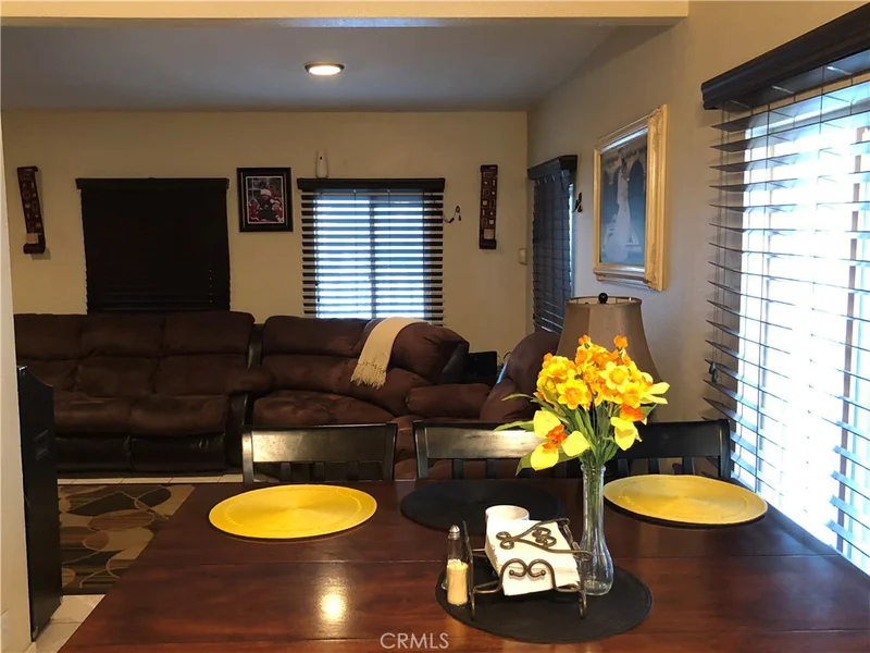 524 Bunker Hill, San Bernardino, CA 92410