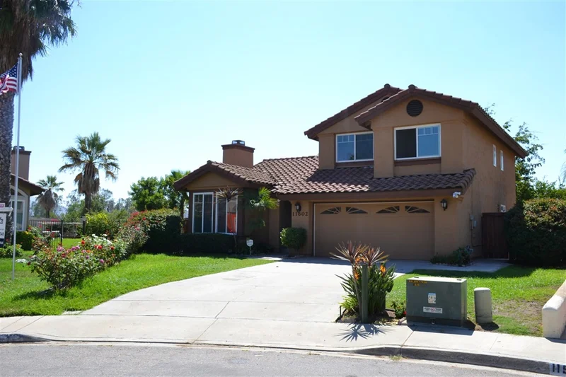 11602 Via Isabel, El Cajon, CA 92019