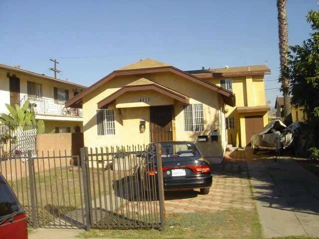 4233 42nd St, San Diego, CA 92105
