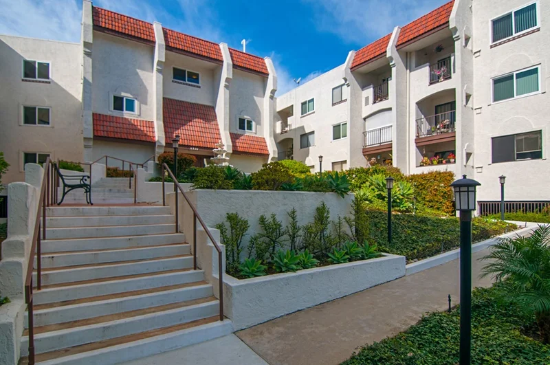 6330 Genesee Ave #308, San Diego, CA 92122