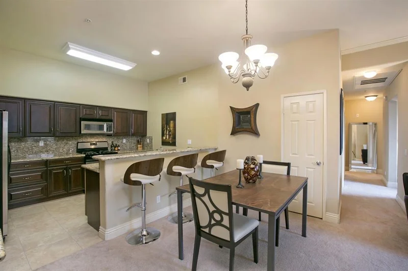 12366 Carmel Country #I301, San Diego, CA 92130