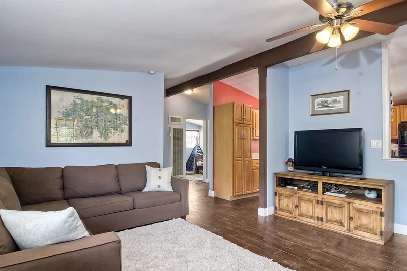 4652 Bannock Ave., San Diego, CA 92117