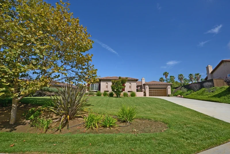 877 Hidden View, Escondido, CA 92027