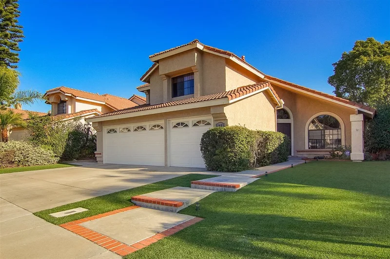 12453 Kestrel St, San Diego, CA 92129