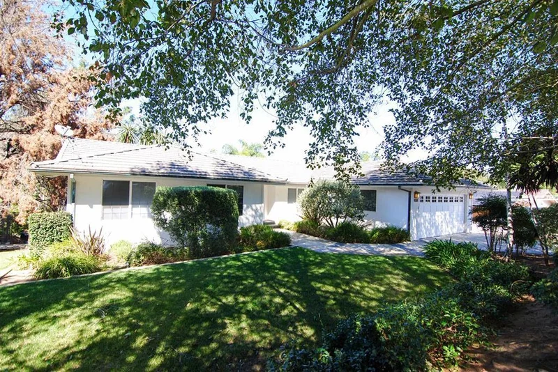 1138 Felicita Lane, Escondido, CA 92029