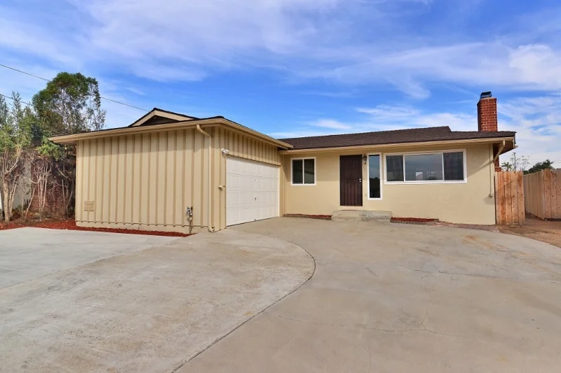 2701 Hopkins, San Diego, CA 92139