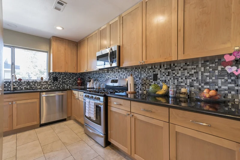4215 Vista Del Rio Way #5, Oceanside, CA 92057