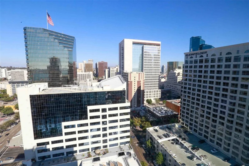 1240 India St #2405, San Diego, CA 92101