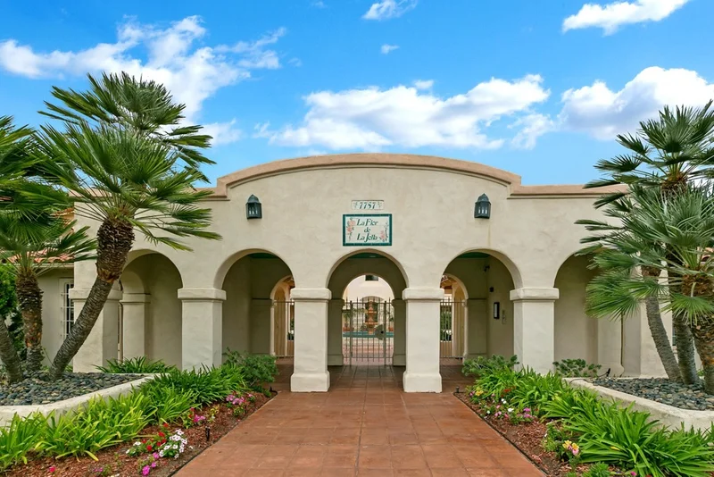 7757 Eads Avenue #C3, La Jolla, CA 92037