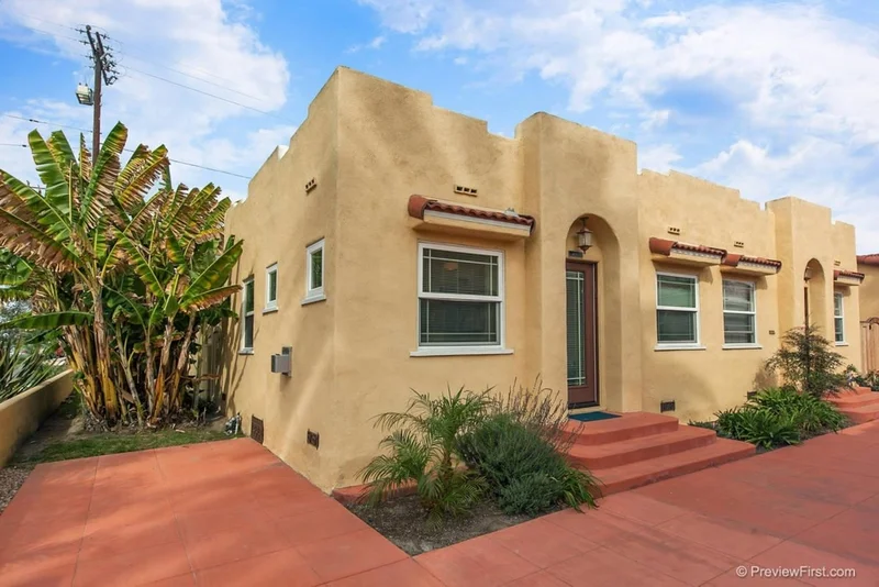 4587 Campus Avenue, San Diego, CA 92116