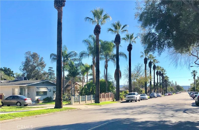 1024 Dalton, Azusa, CA 91702